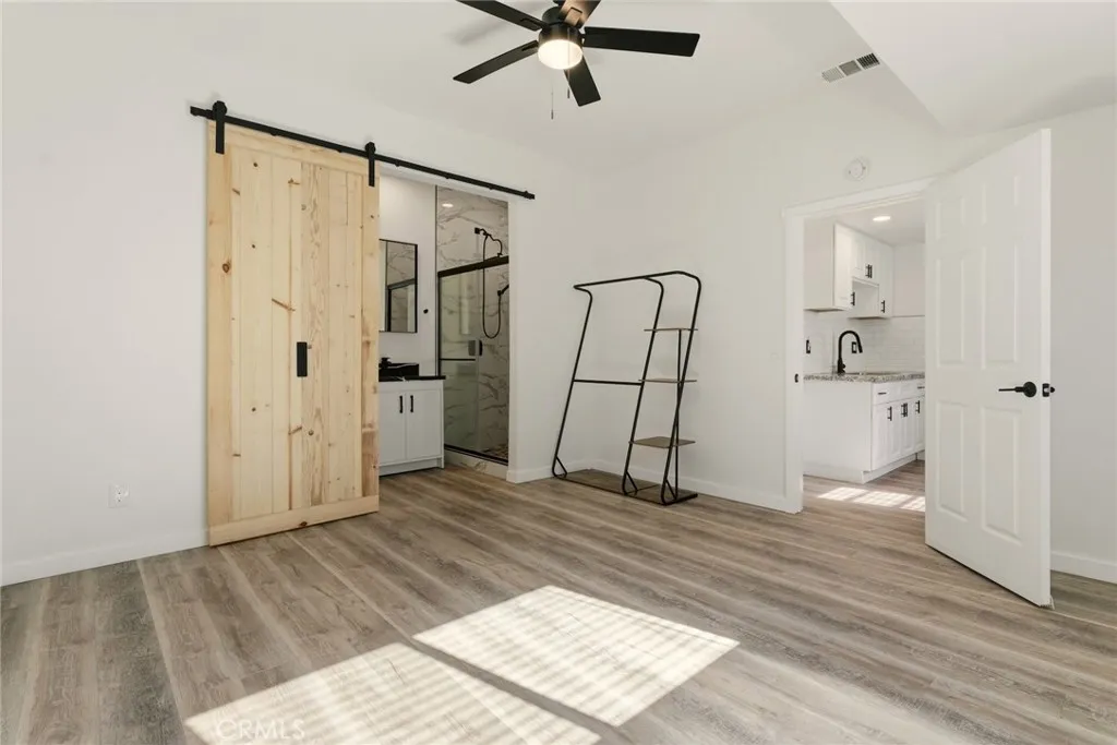 6020 Neddy Avenue, Woodland Hills, California 91367 home-pic-29